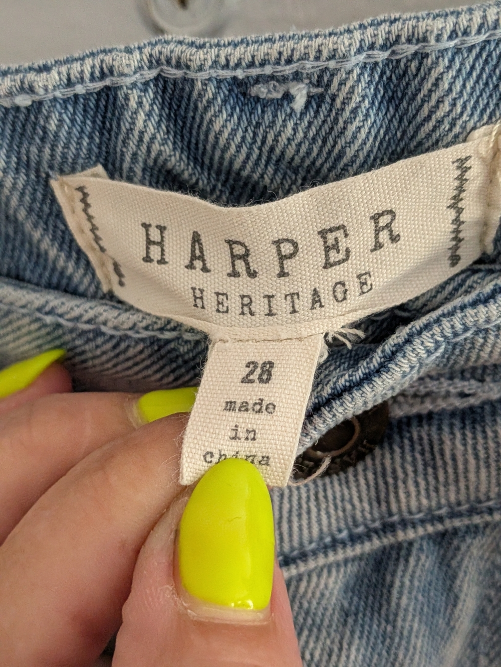 Harper Heritage Floral Appliqué Straight Leg Jeans Size 28 - Picture 3 of 5